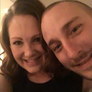 Meet your Posher, Caitlin